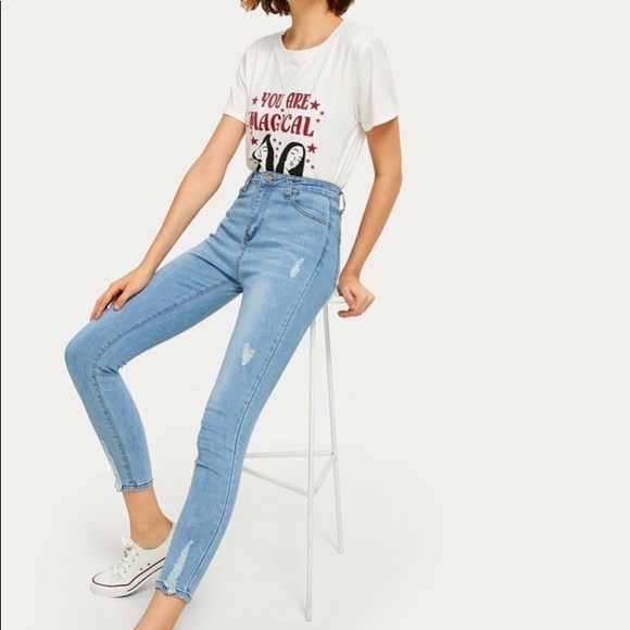 Solid Ripped Crop Jeans - Picture 3 of 5